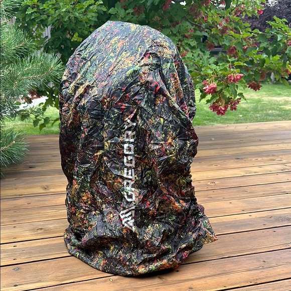 Gregory Maroon Women’s Deva 60 + Raincover - Picture 5 of 8